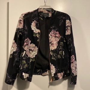Lightweight floral jacket size XS